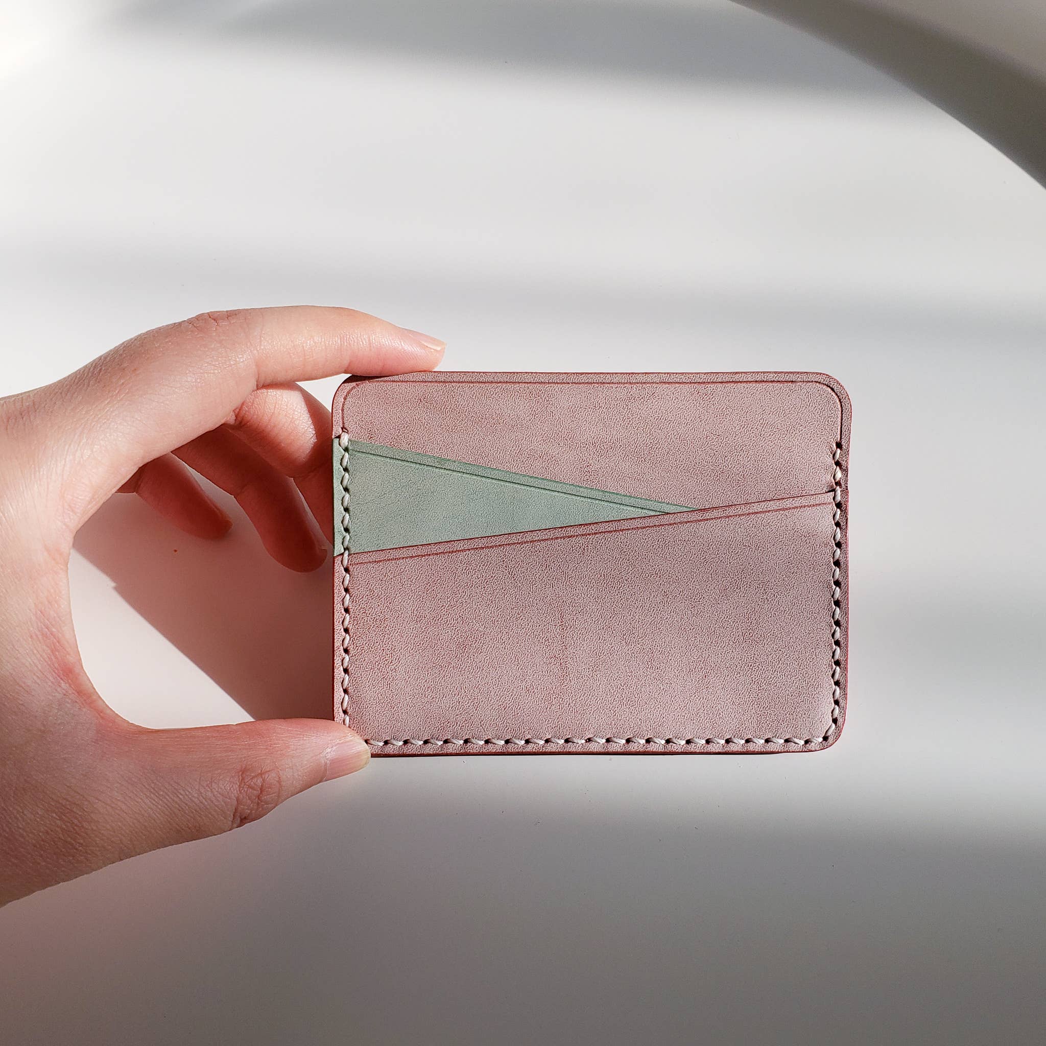SERENIIKEY | Geometry Leather Card Holder | Minimalist Top-Grain Leather Wallet