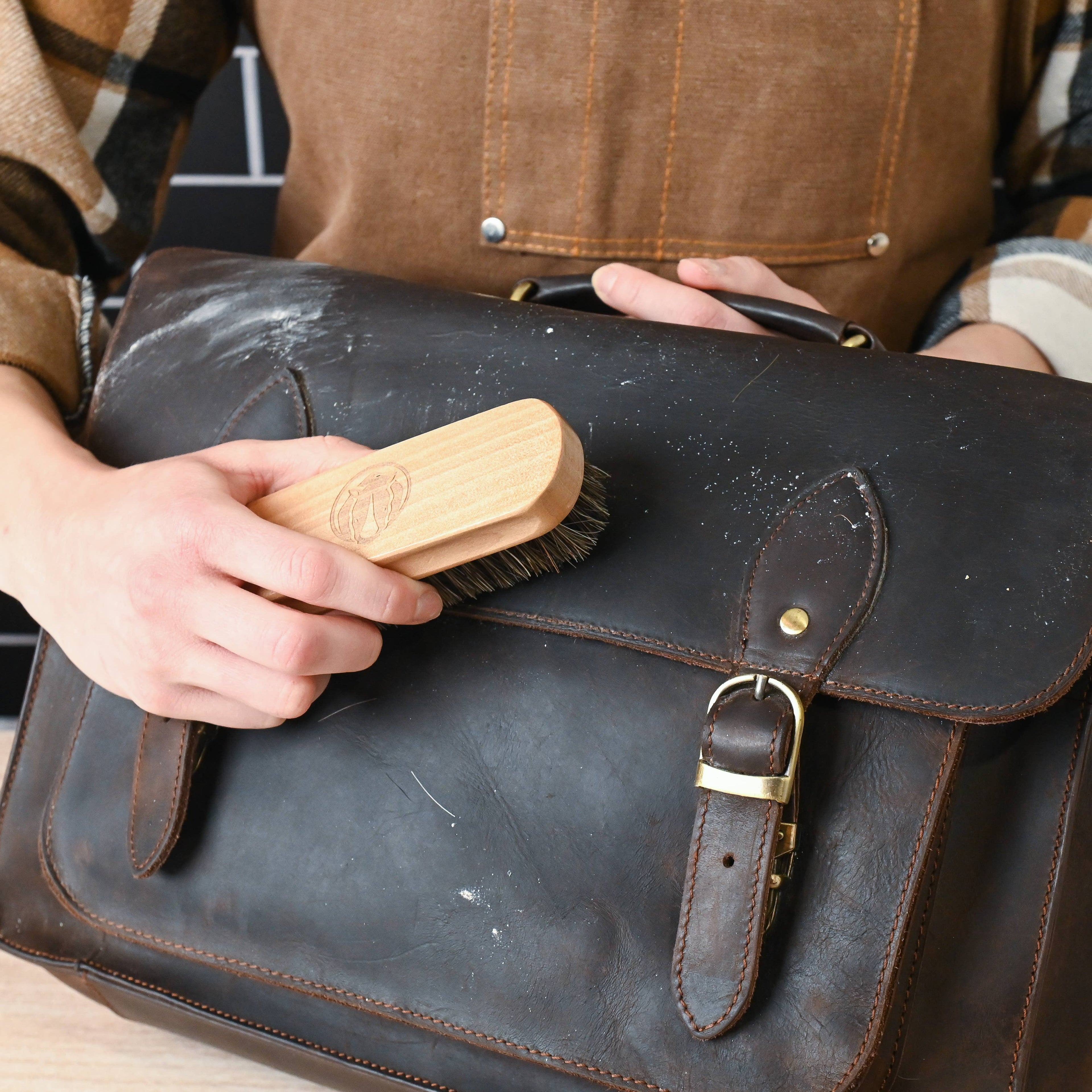 Rhino Wax | Leather Cleaner | Gentle Leather Cleaner for Shoes, Bags & Furniture